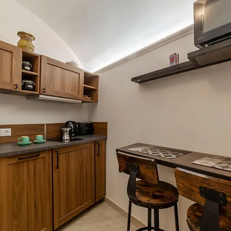 Domus Aureliano Apartment *