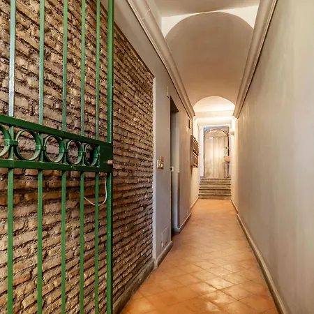 Domus Aureliano Apartment